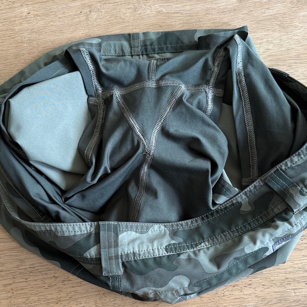 Eddie Bauer Green Camouflage Mini Skirt - Picture 4 of 5
